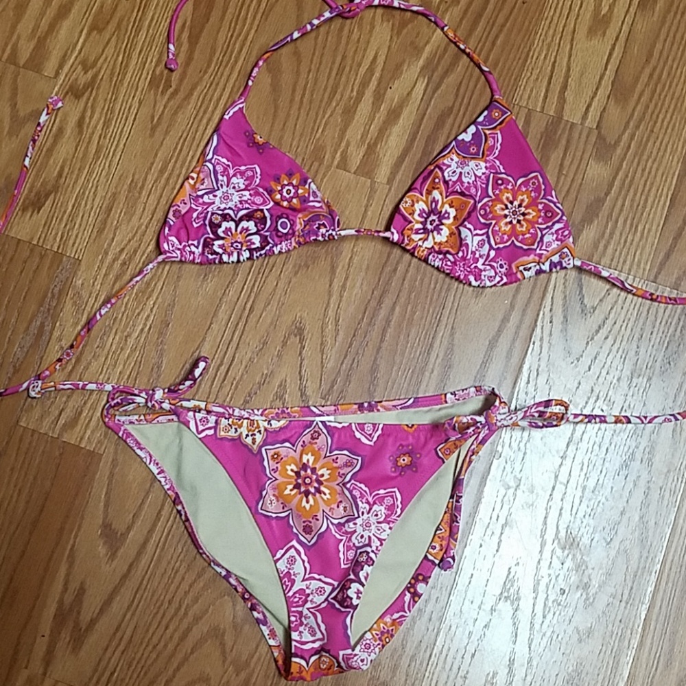 Victoria's Secret bikini